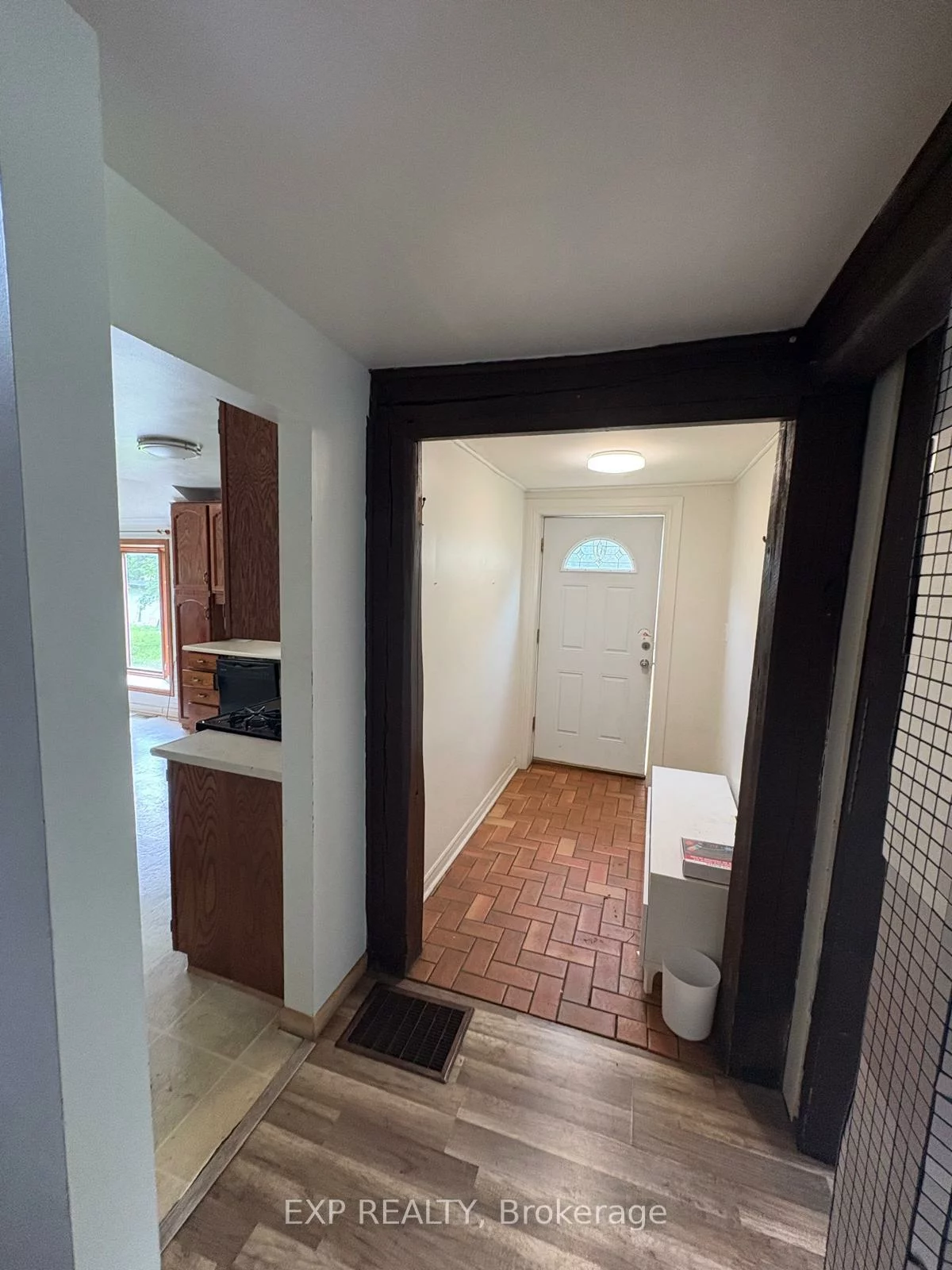 231, Main, Bristol-London, Newmarket