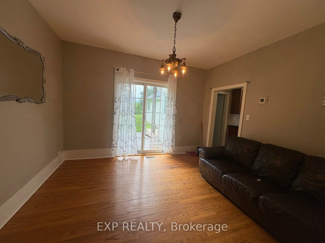 238, Main, Bristol-London, Newmarket