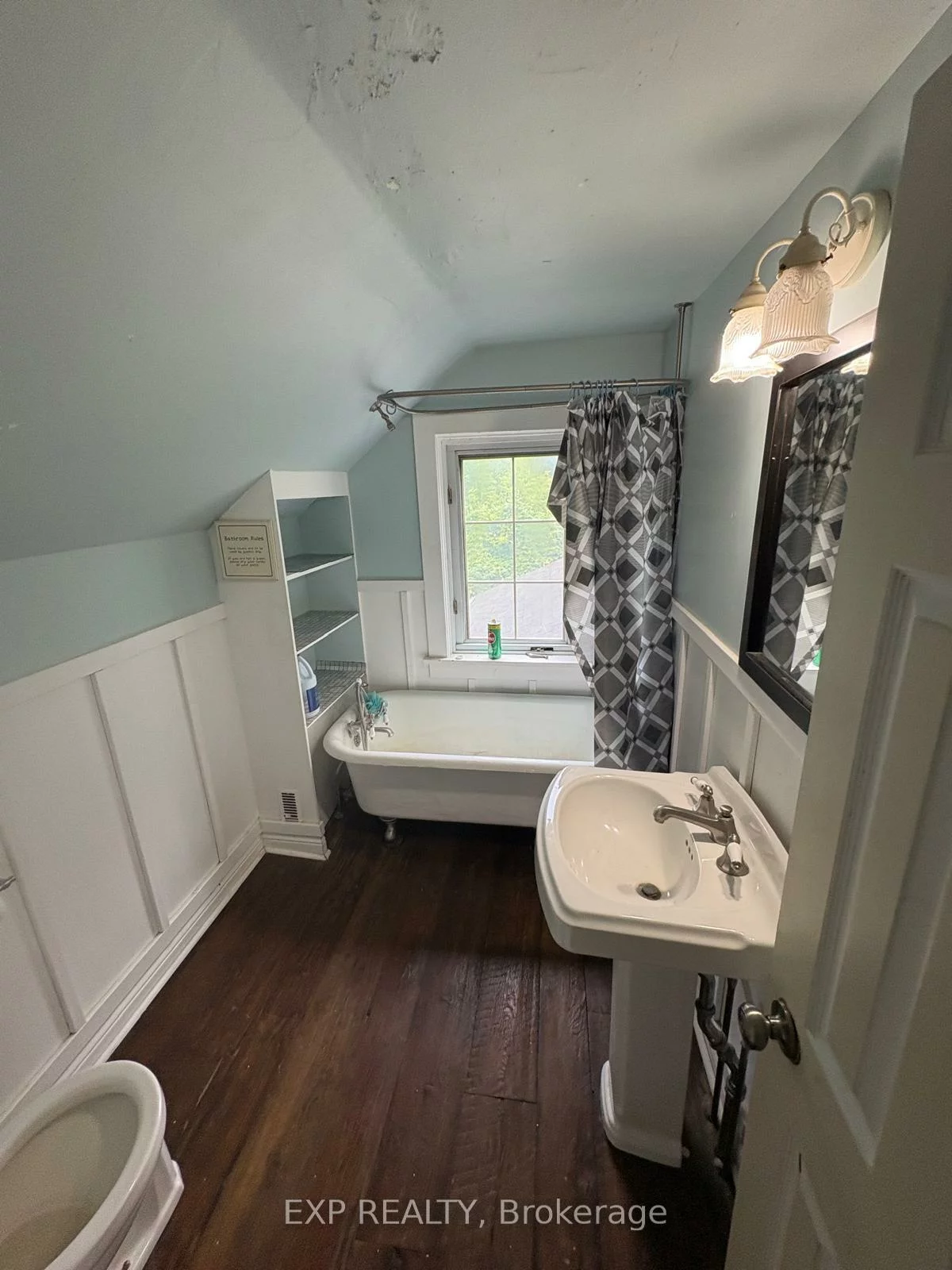 238, Main, Bristol-London, Newmarket