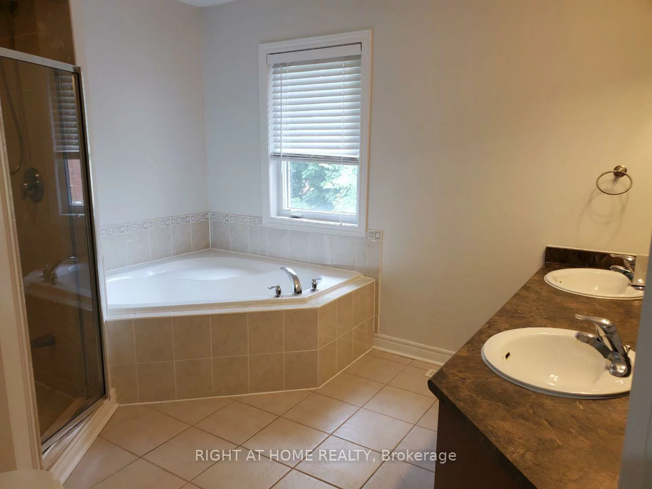 46, Woodbury, Summerhill Estates, Newmarket
