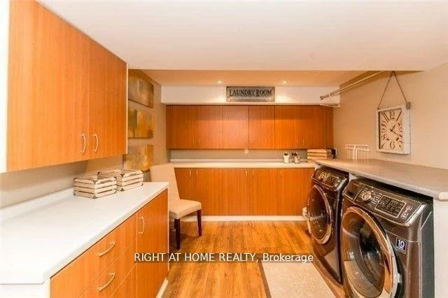 151, Huron Heights, Huron Heights-Leslie Valley, Newmarket