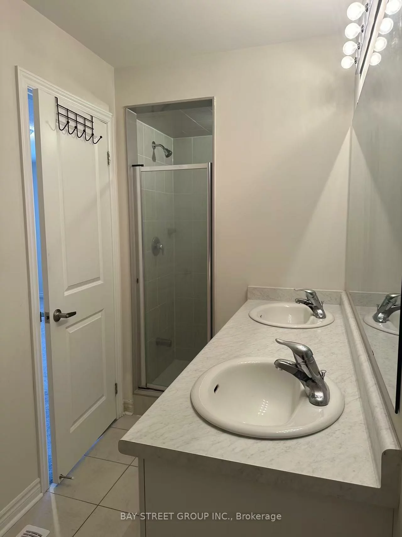 112, Gordon, Gorham-College Manor, Newmarket