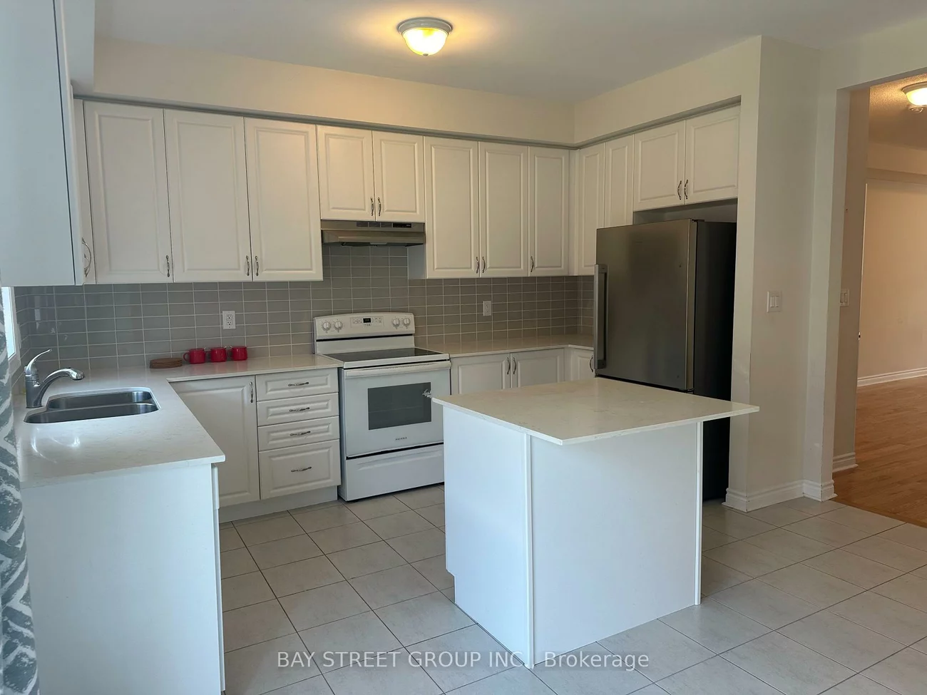 112, Gordon, Gorham-College Manor, Newmarket