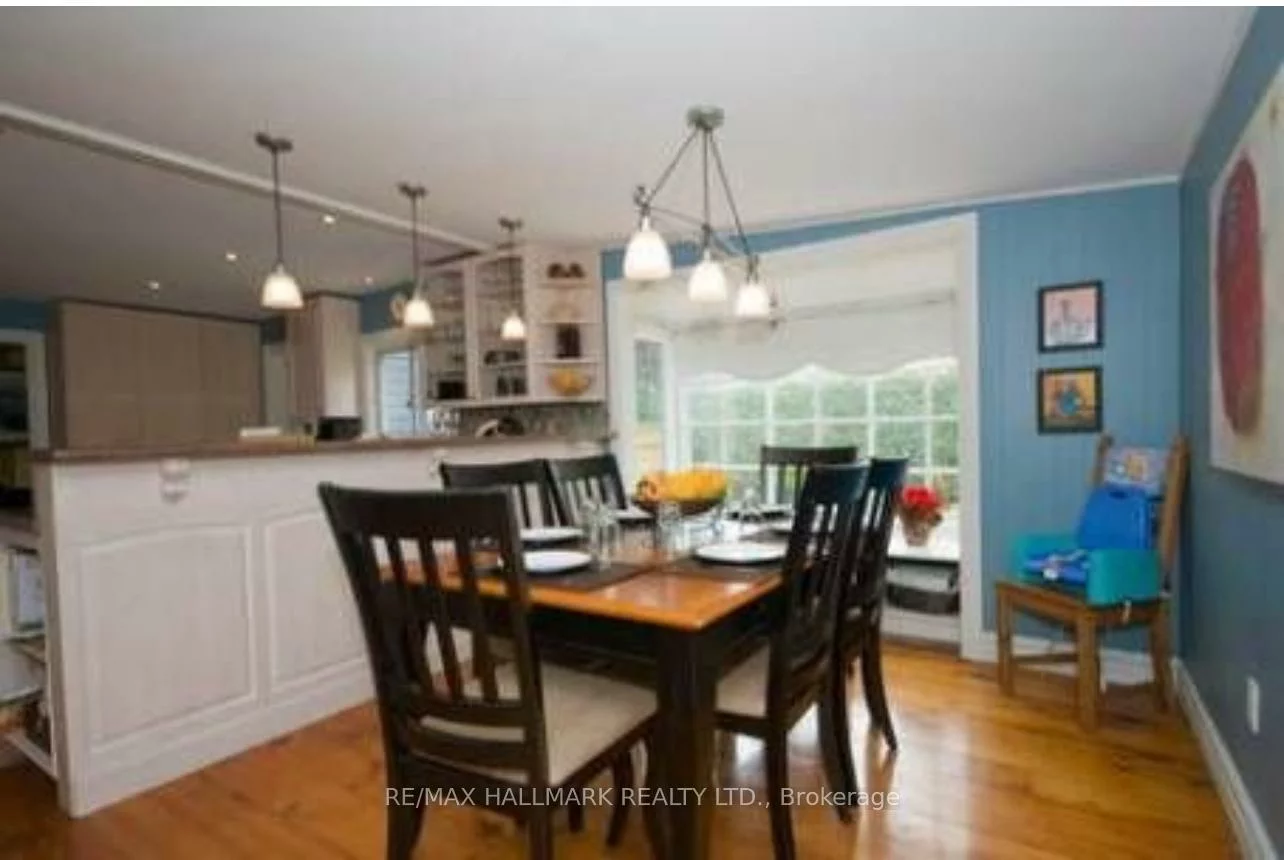 325, Andrew, Central Newmarket, Newmarket