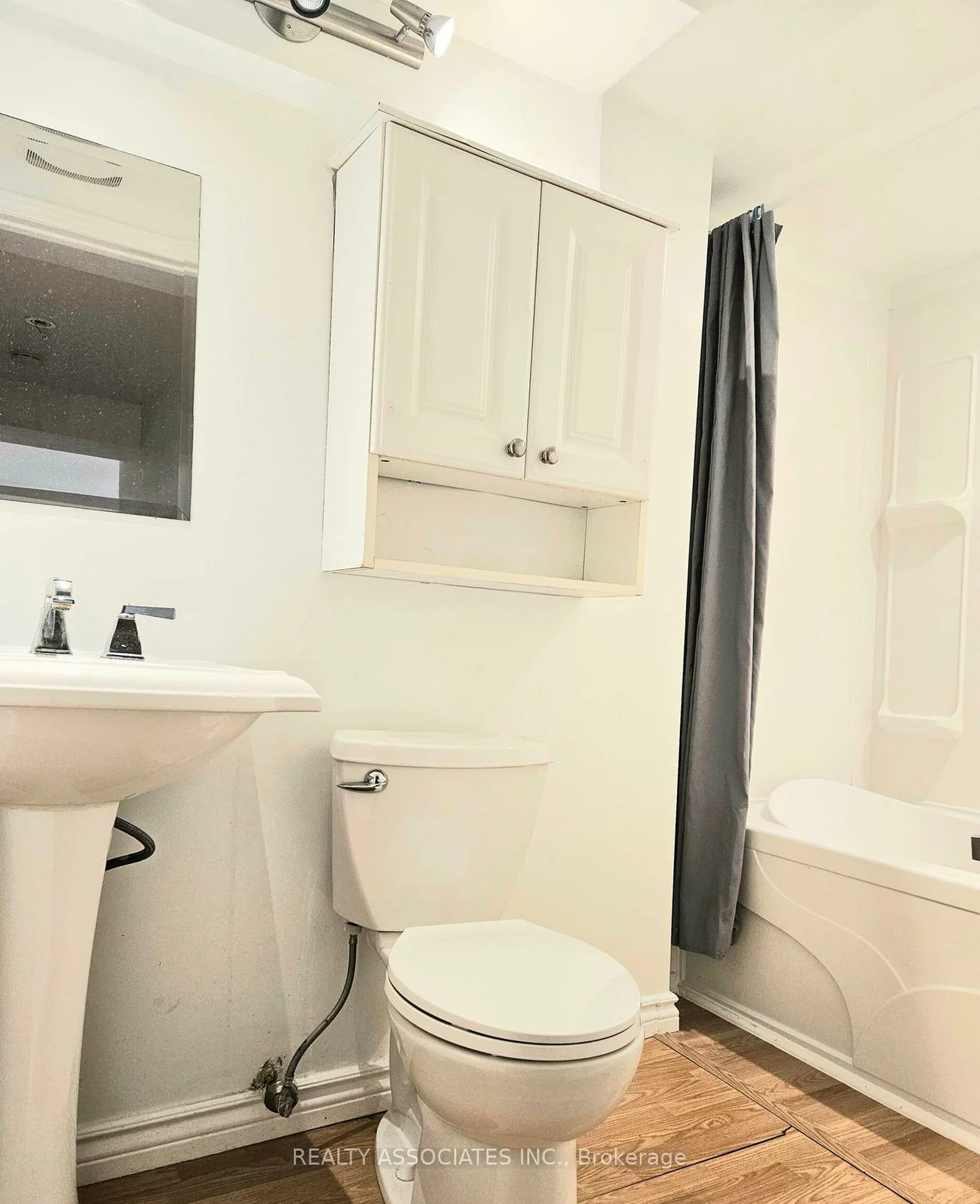 99, Woodpark, Huron Heights-Leslie Valley, Newmarket