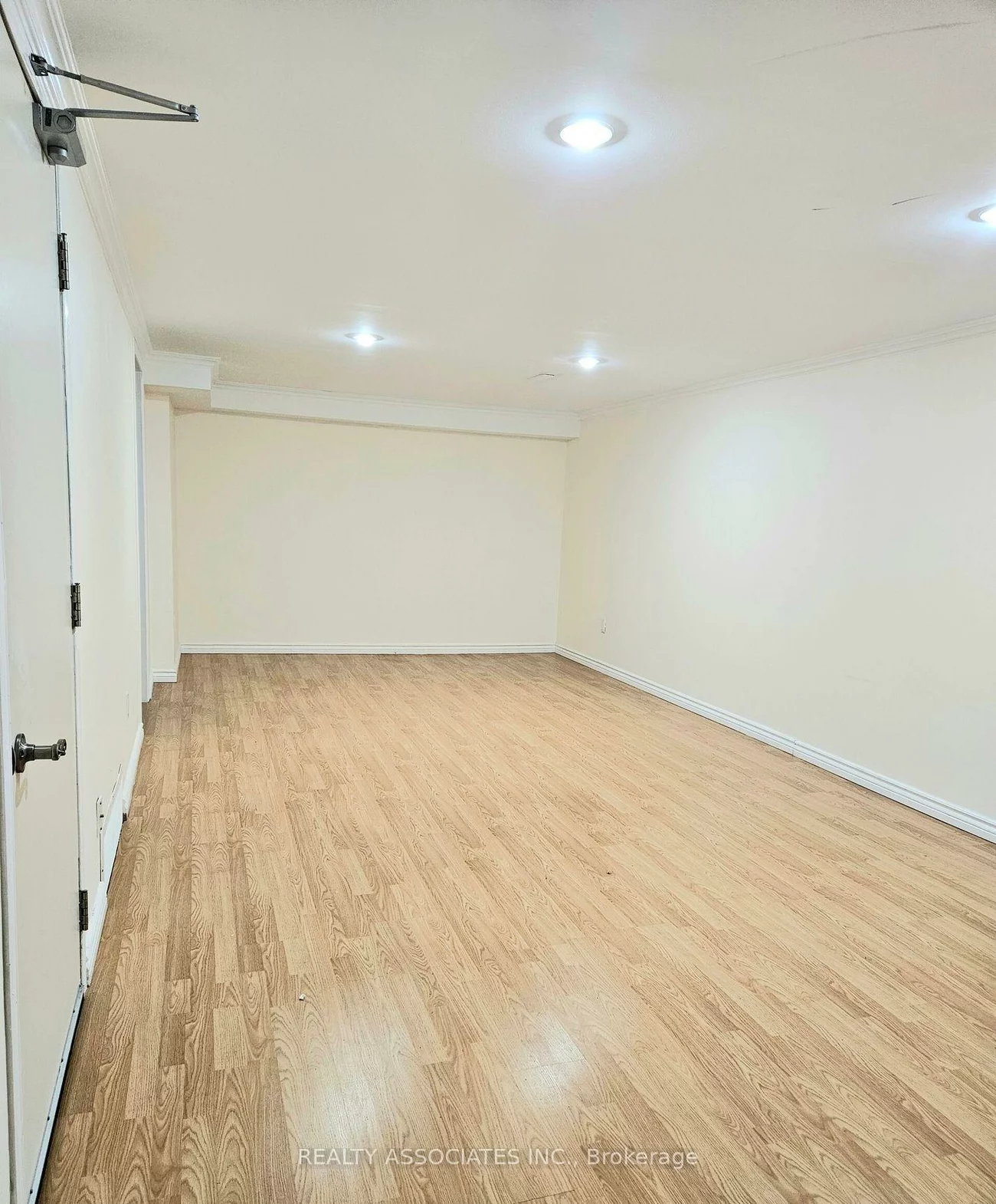 99, Woodpark, Huron Heights-Leslie Valley, Newmarket