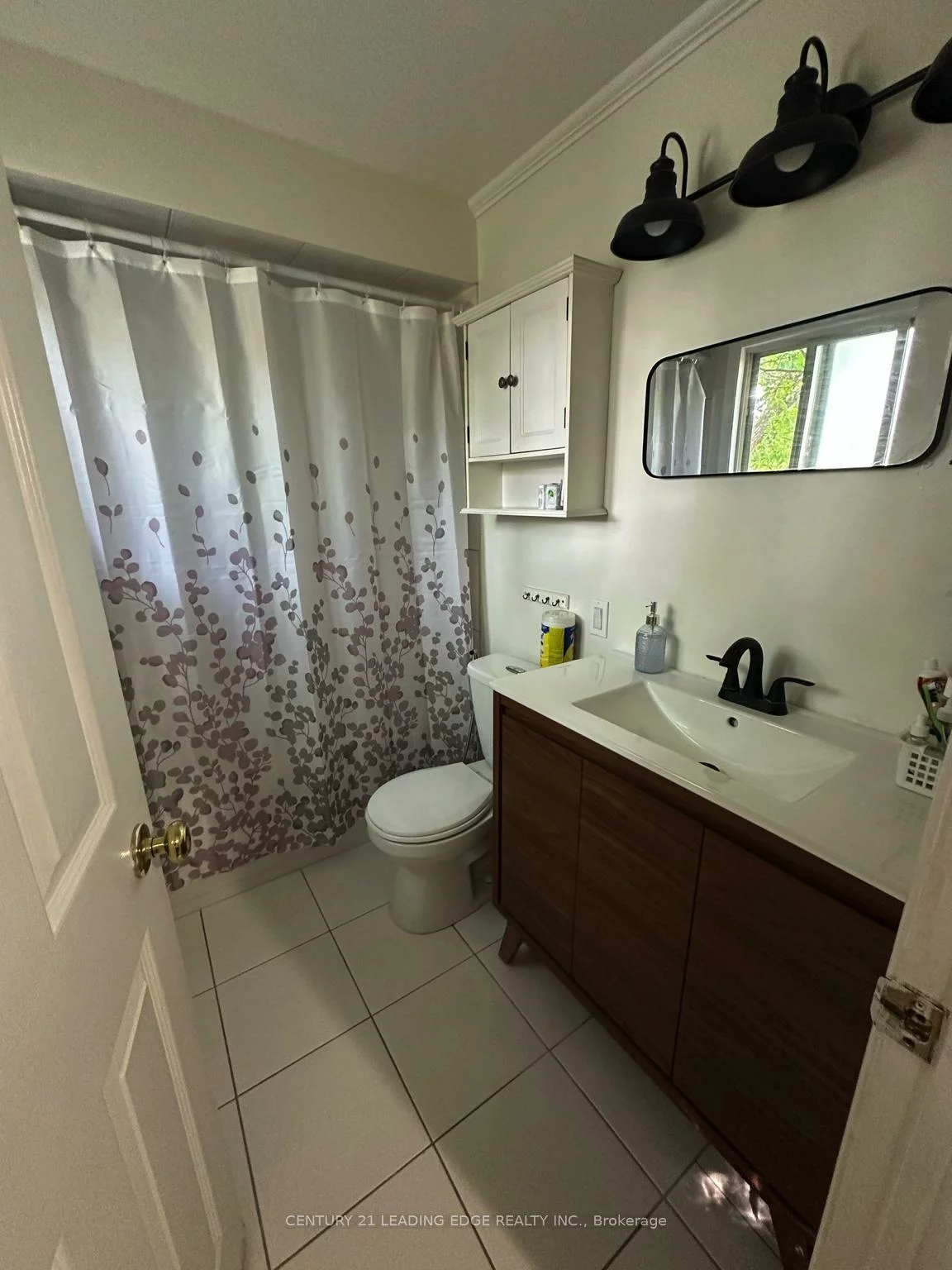 257, London, Bristol-London, Newmarket