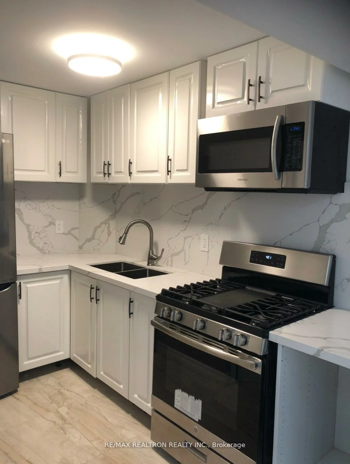366, Waratah, Huron Heights-Leslie Valley, Newmarket
