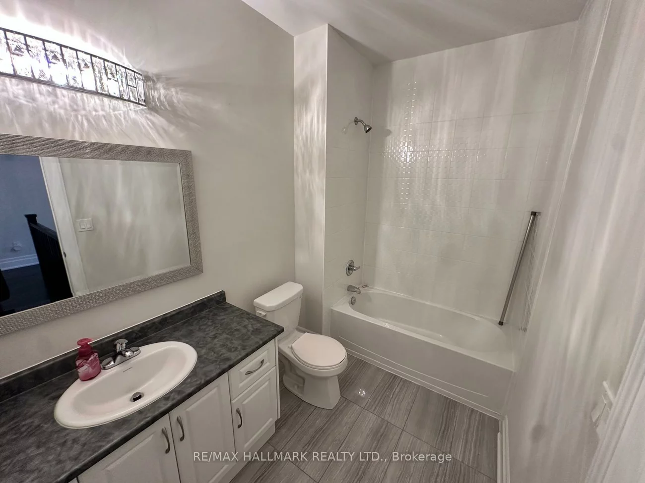 509, Mcgregor Farm, Glenway Estates, Newmarket