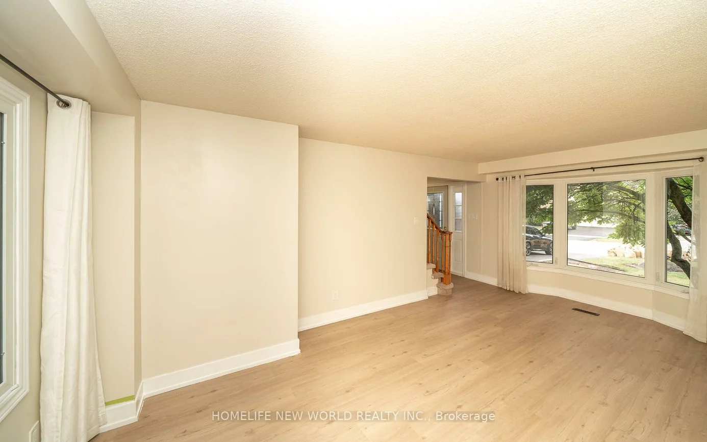 296, John Bowser, Glenway Estates, Newmarket