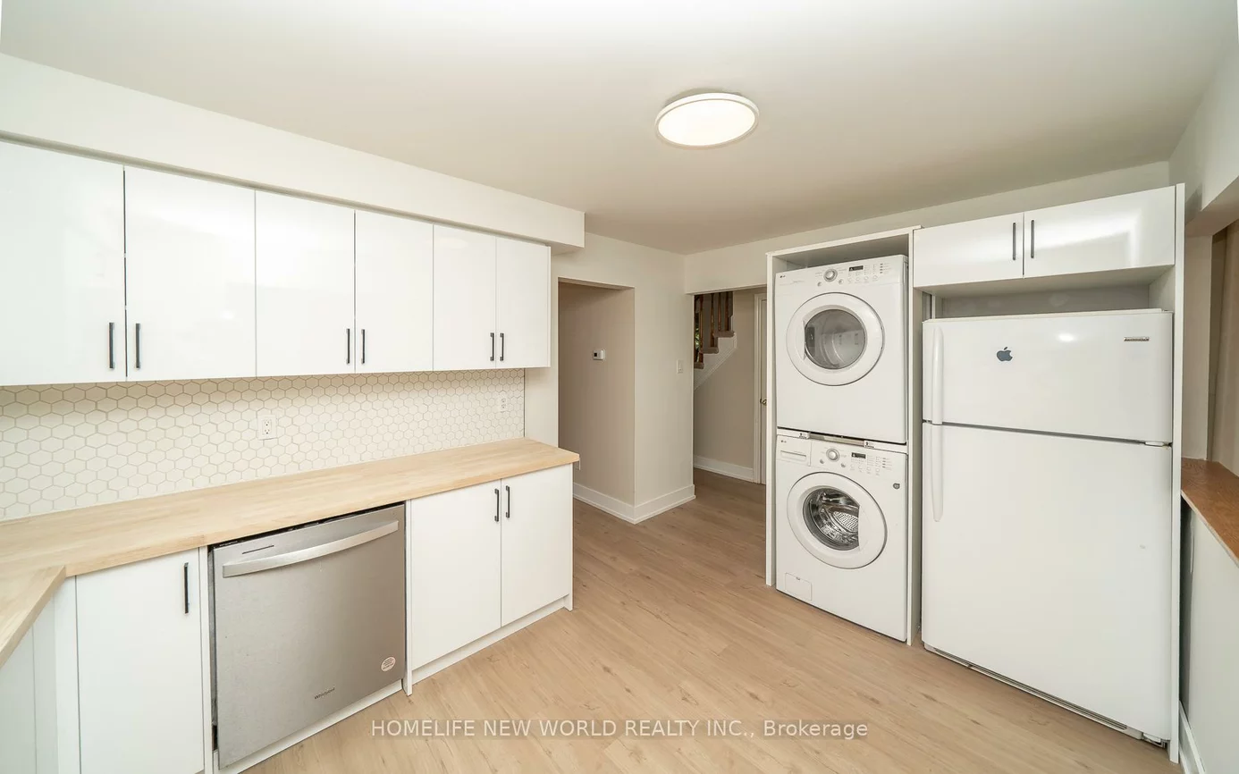 296, John Bowser, Glenway Estates, Newmarket