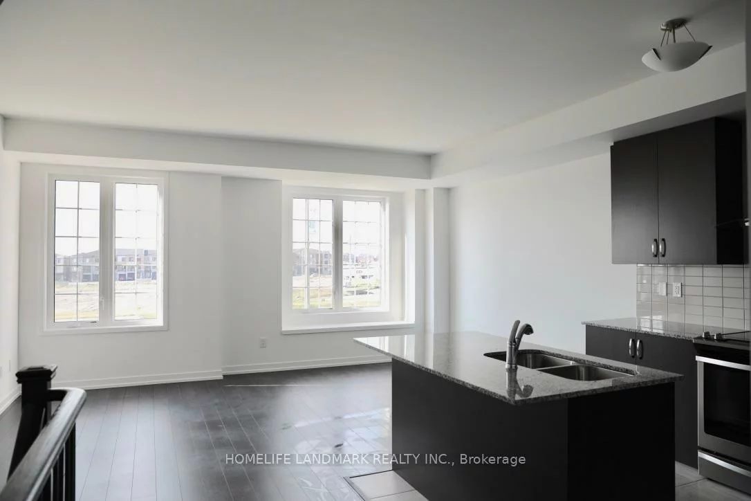 245, Harding Park, Glenway Estates, Newmarket