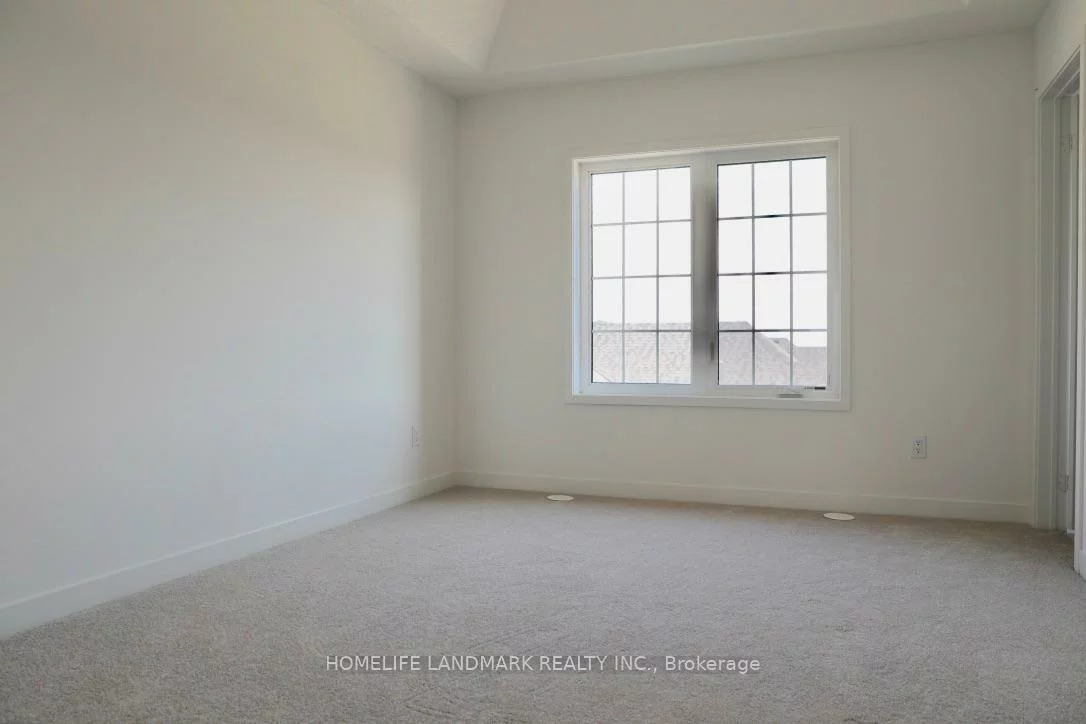 245, Harding Park, Glenway Estates, Newmarket