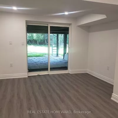 932, Elgin, Huron Heights-Leslie Valley, Newmarket