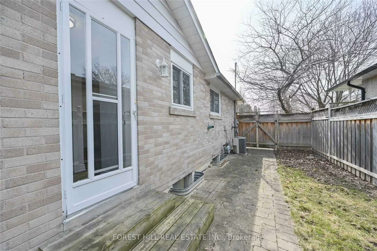 117, Meadowbank, Huron Heights-Leslie Valley, Newmarket