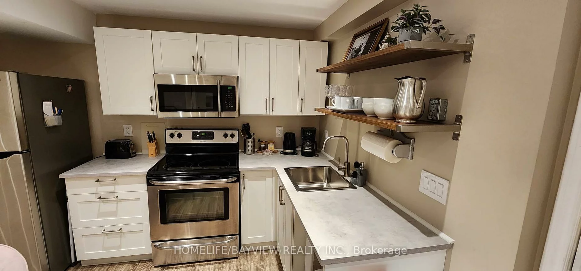 175, Art West, Woodland Hill, Newmarket
