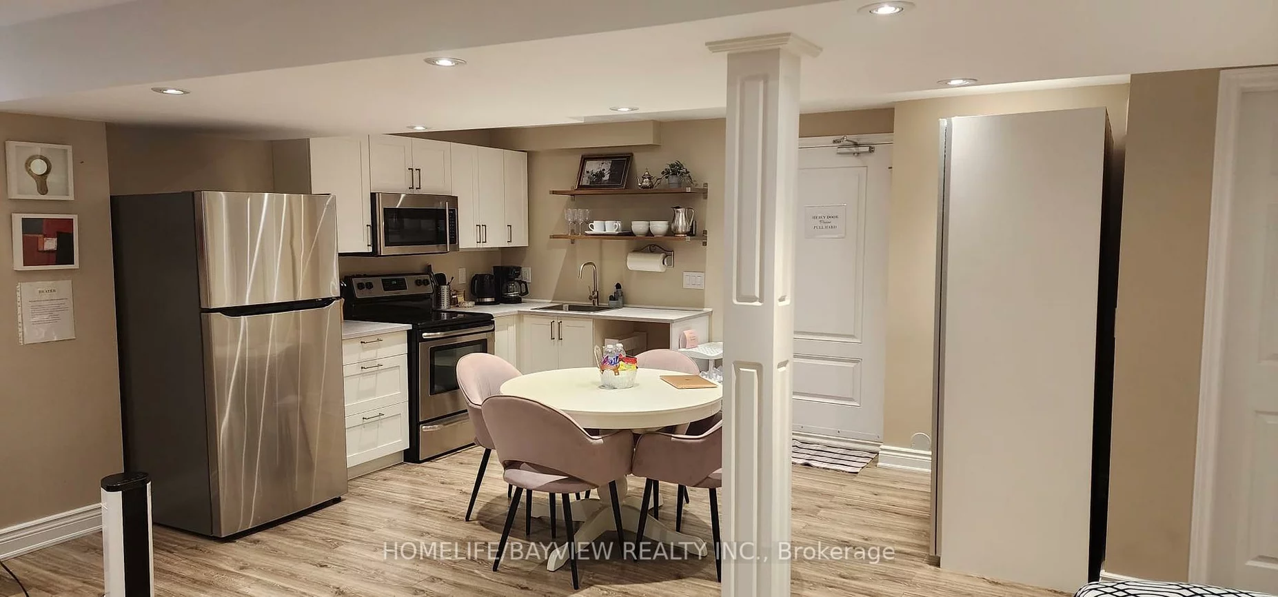 175, Art West, Woodland Hill, Newmarket
