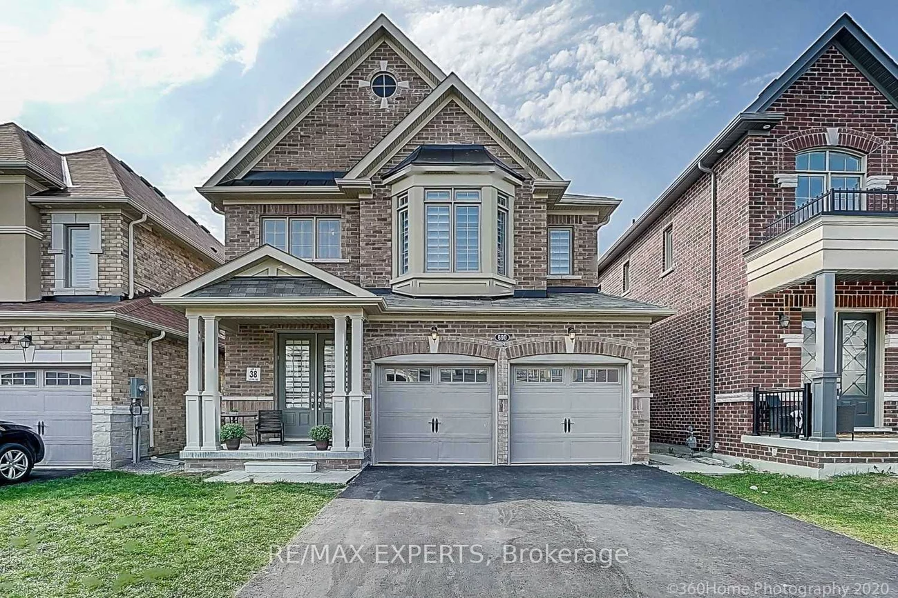 690, Yarfield, Glenway Estates, Newmarket