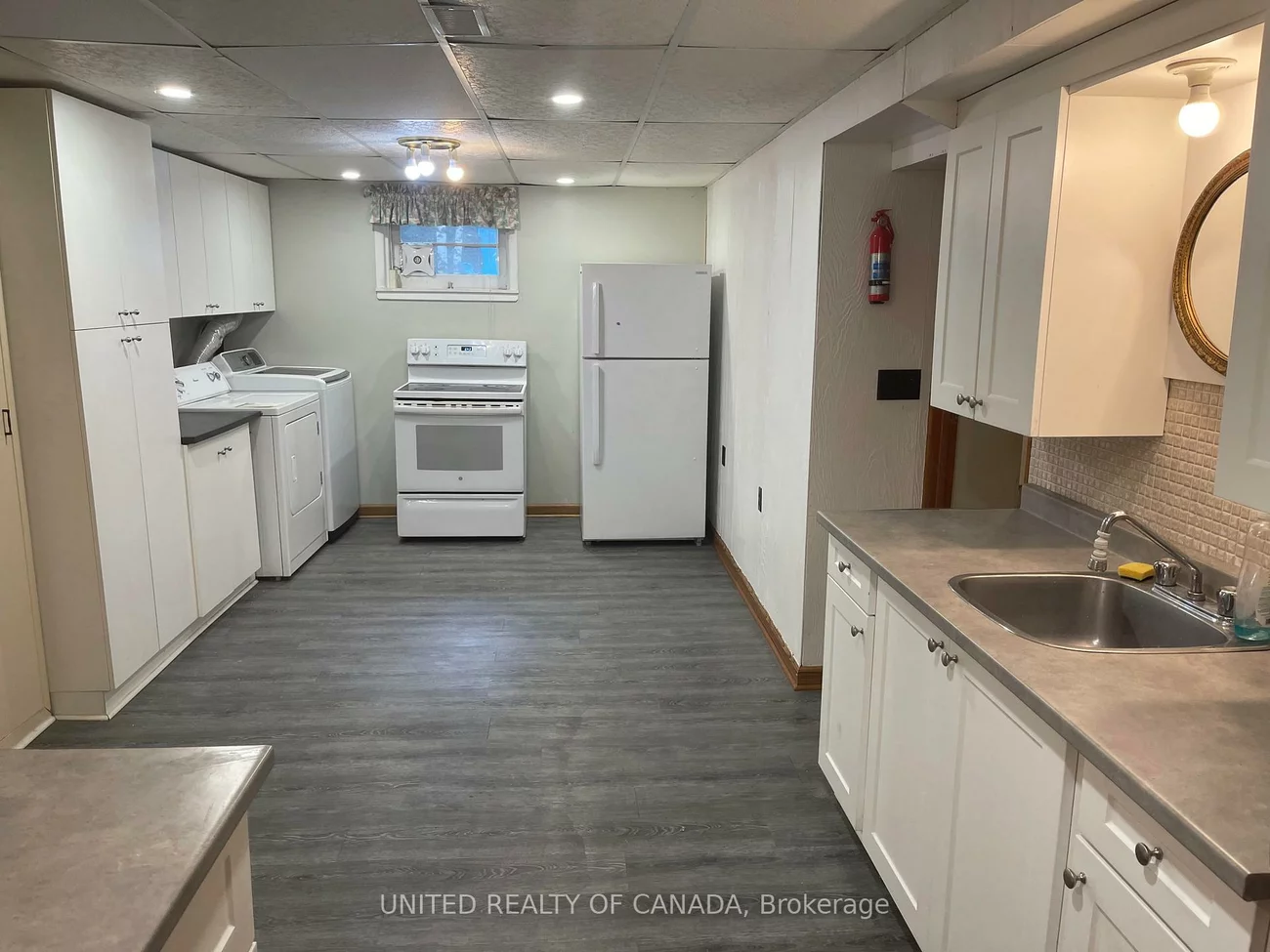 42, Lundy's, Huron Heights-Leslie Valley, Newmarket