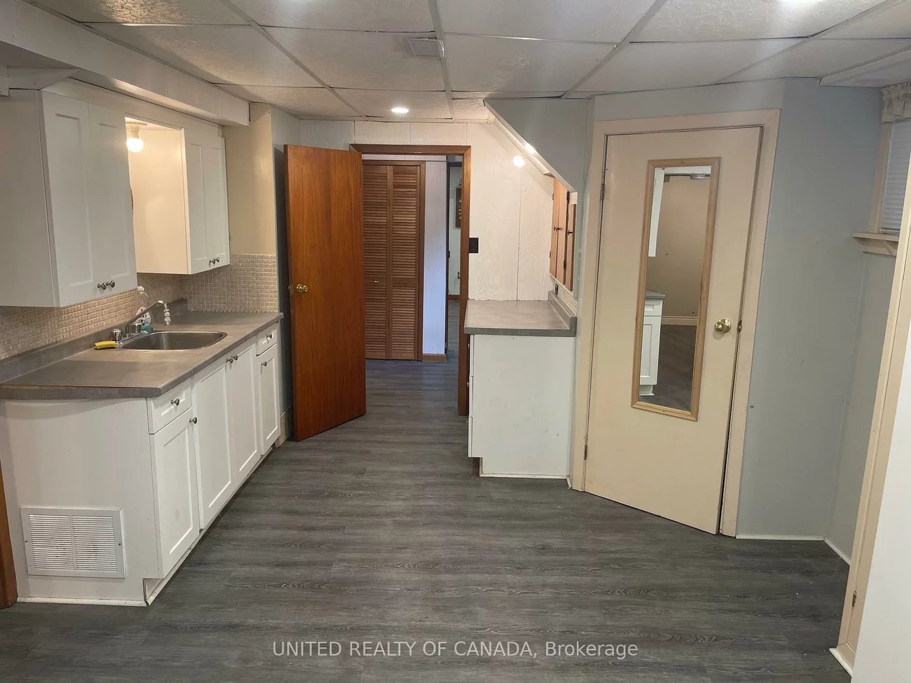 42, Lundy's, Huron Heights-Leslie Valley, Newmarket