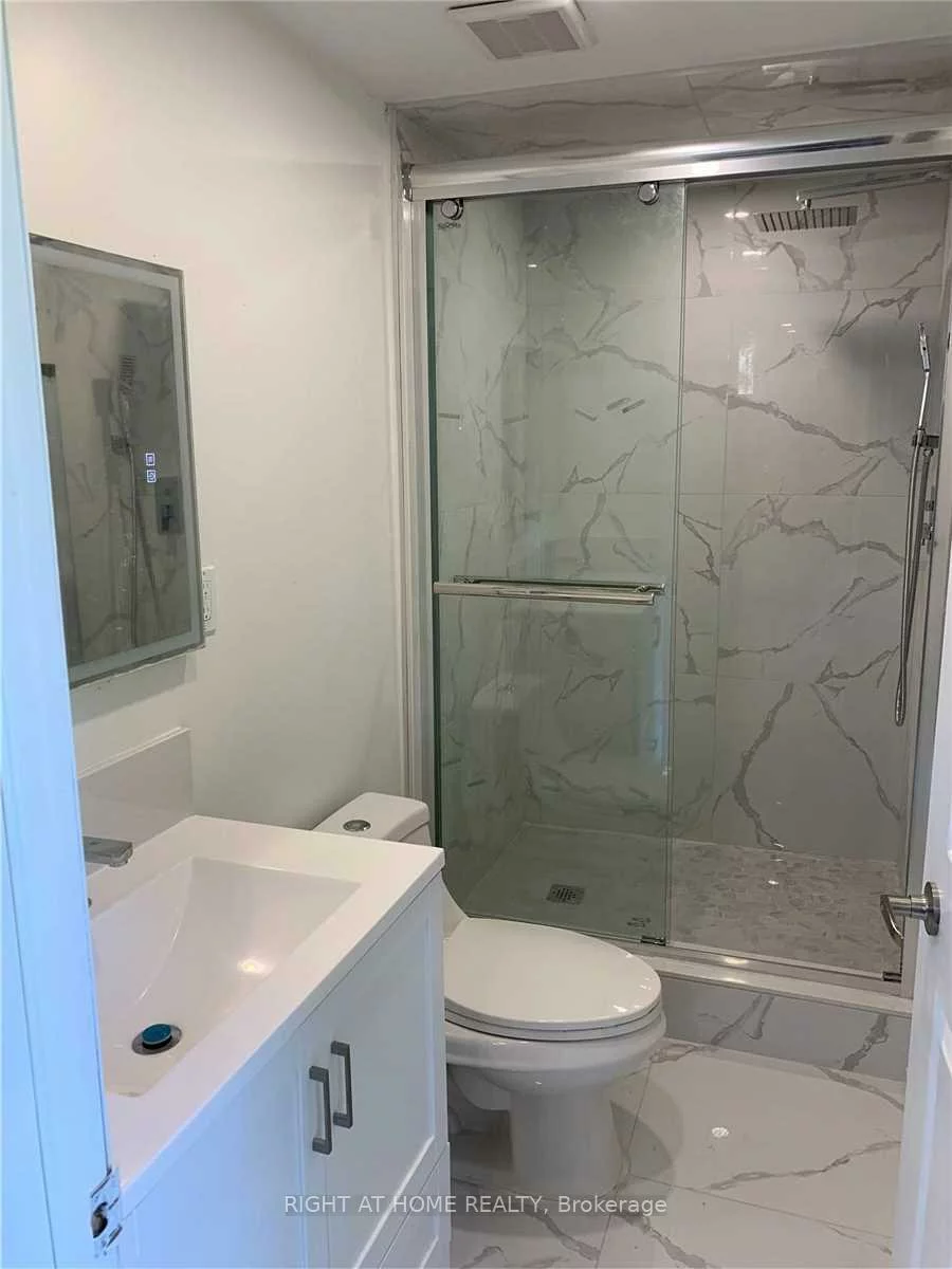 991, Jacarandah, Huron Heights-Leslie Valley, Newmarket