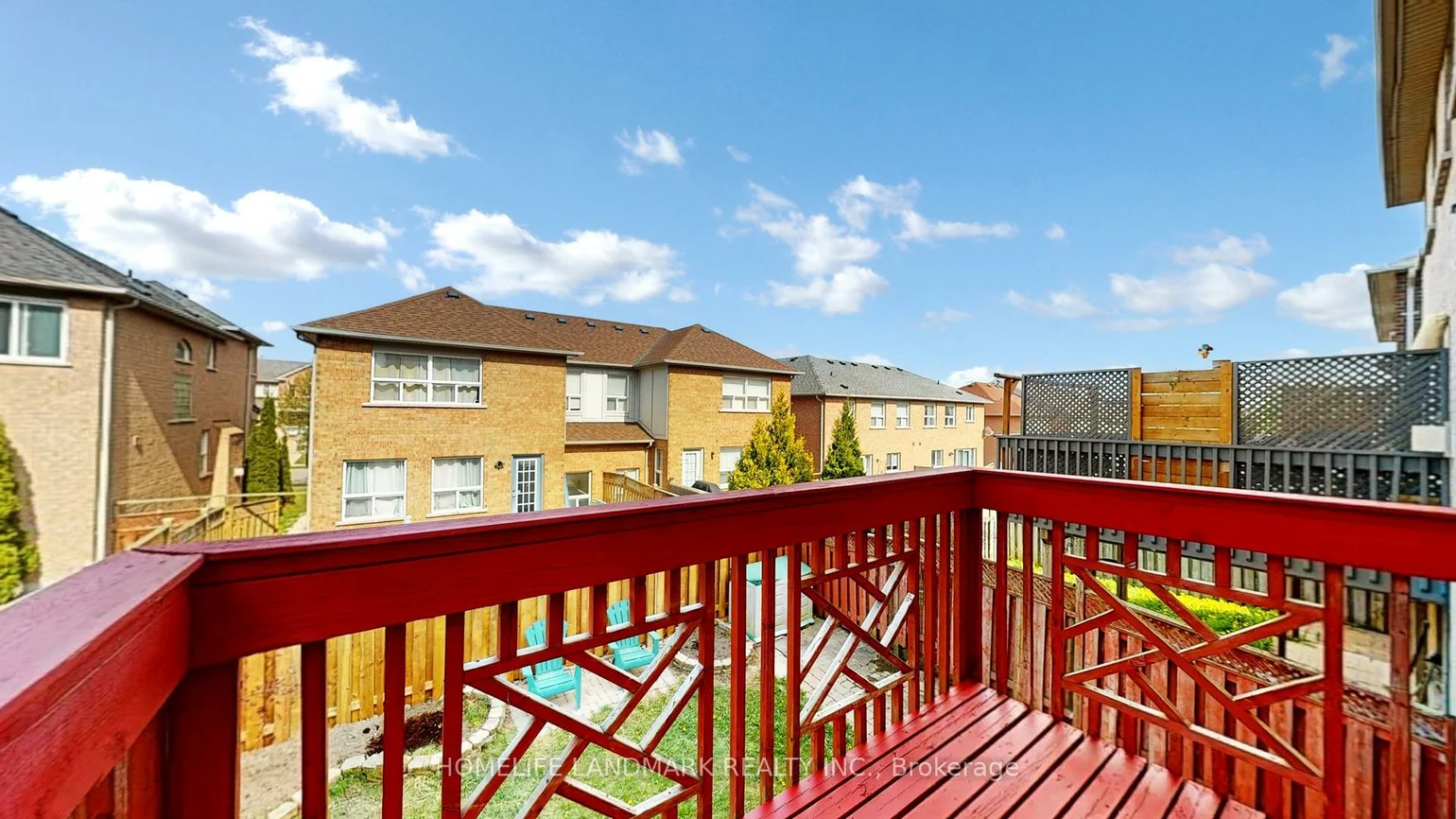 335, Marble, Woodland Hill, Newmarket