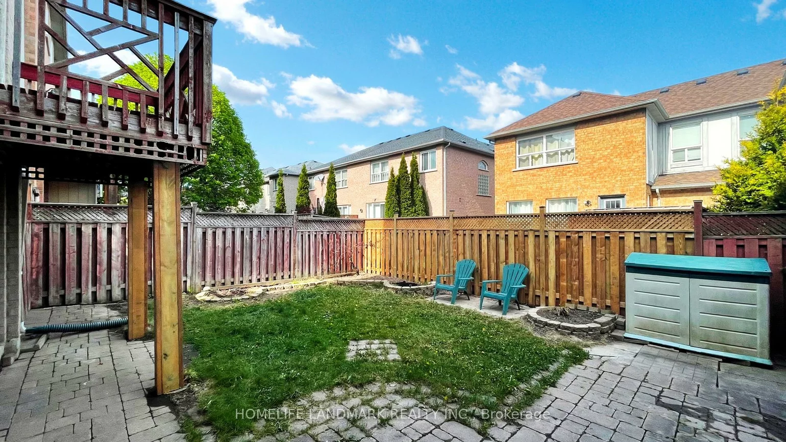 335, Marble, Woodland Hill, Newmarket