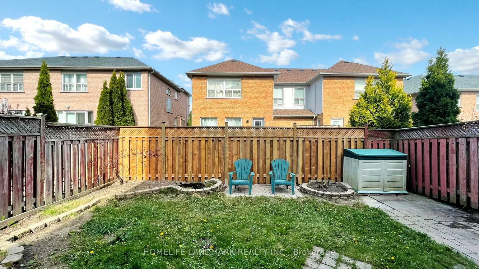 335, Marble, Woodland Hill, Newmarket