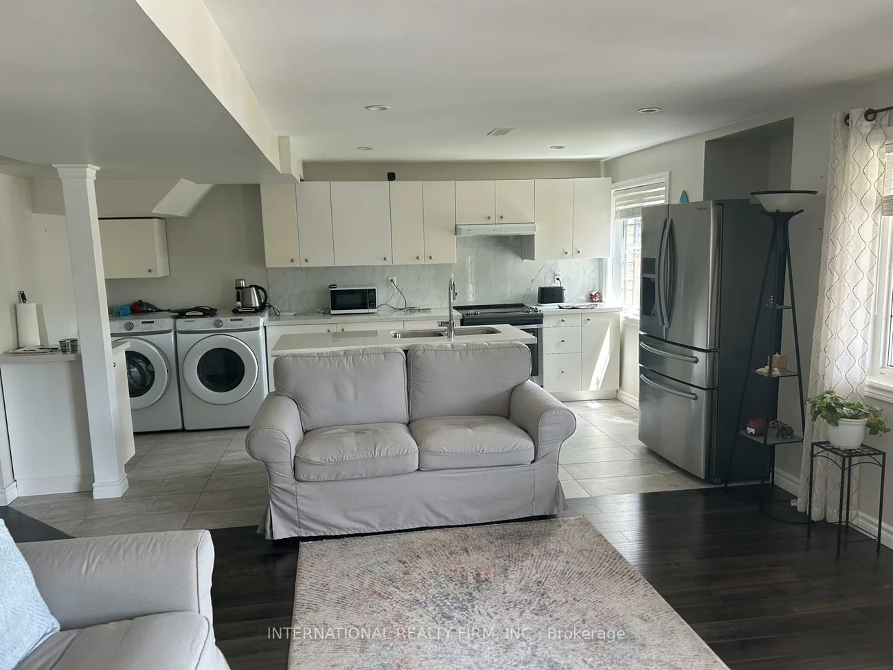 521, Clifford Perry, Woodland Hill, Newmarket