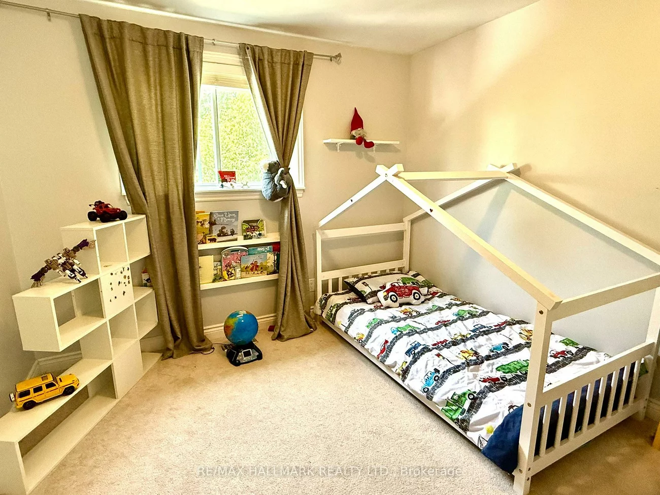 761, Pam, Huron Heights-Leslie Valley, Newmarket