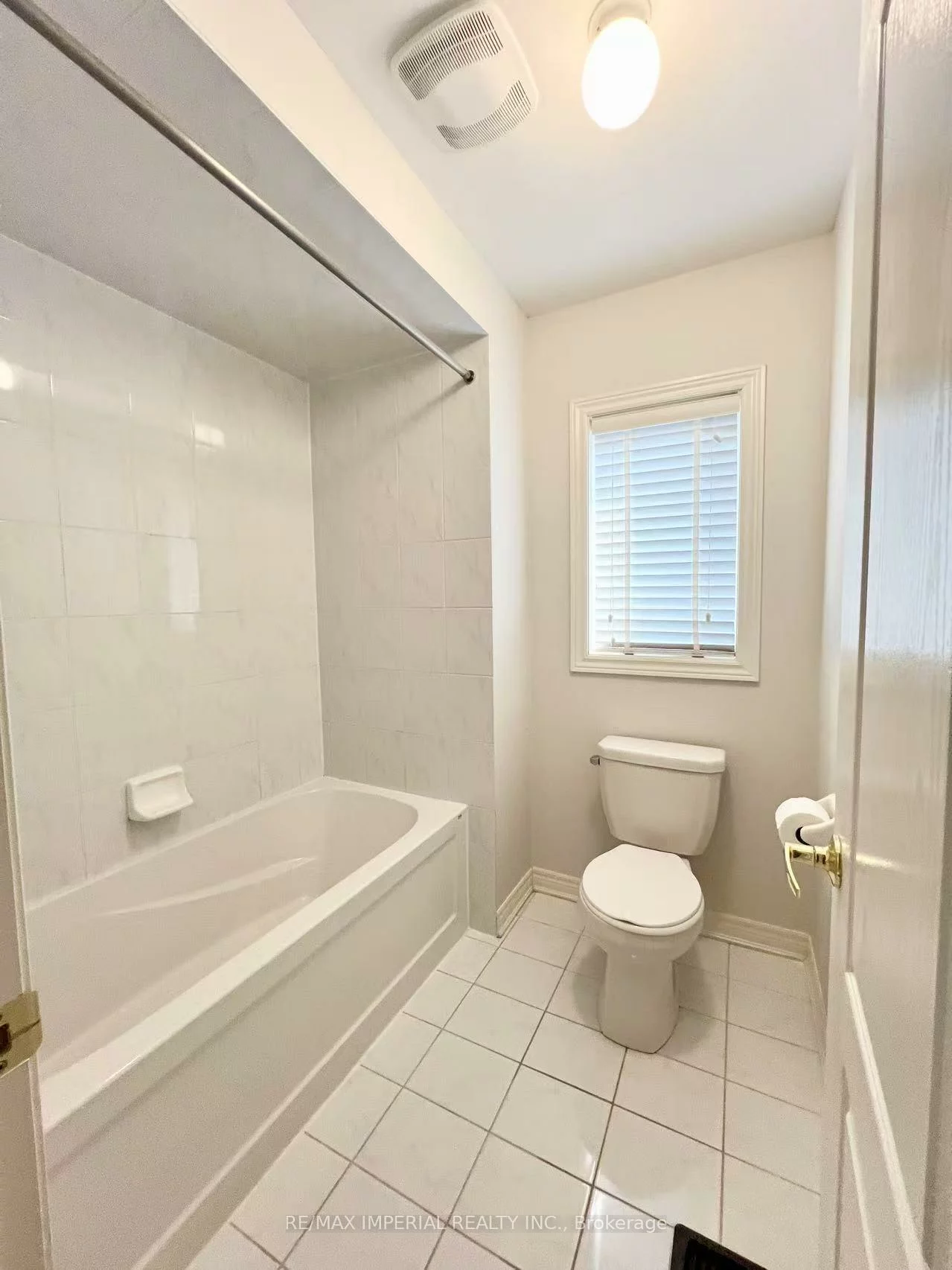 1199, Mctavish, Stonehaven-Wyndham, Newmarket