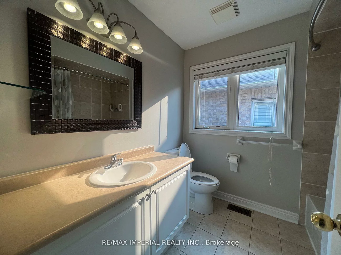 118, Flagstone, Woodland Hill, Newmarket