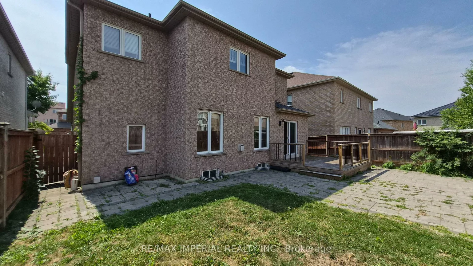 118, Flagstone, Woodland Hill, Newmarket
