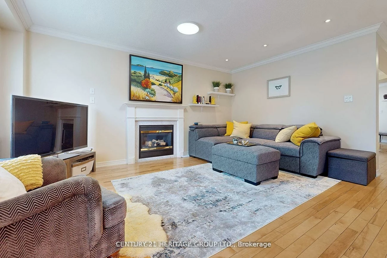 595, Mcbean, Stonehaven-Wyndham, Newmarket