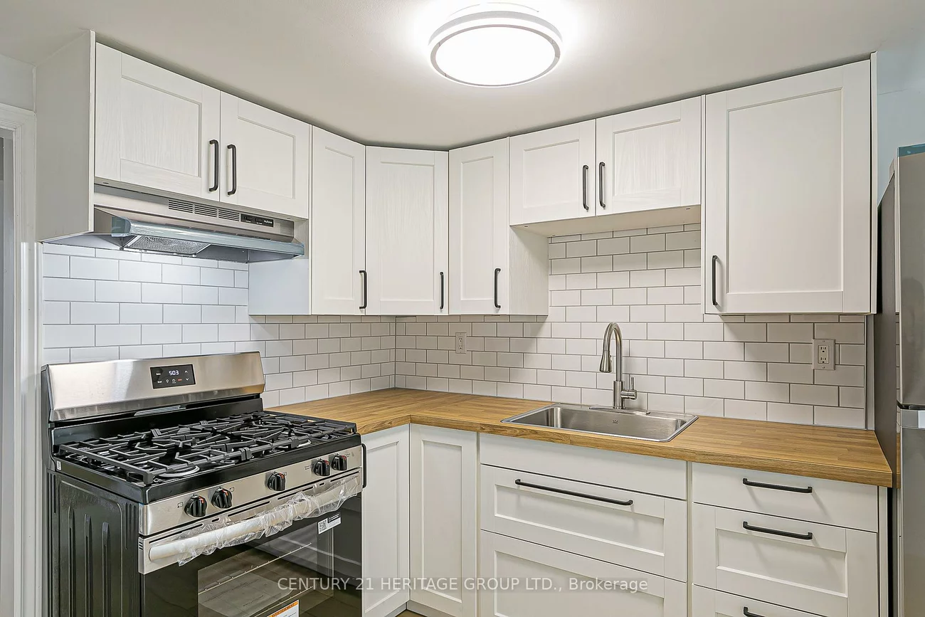 225, Septonne, Bristol-London, Newmarket