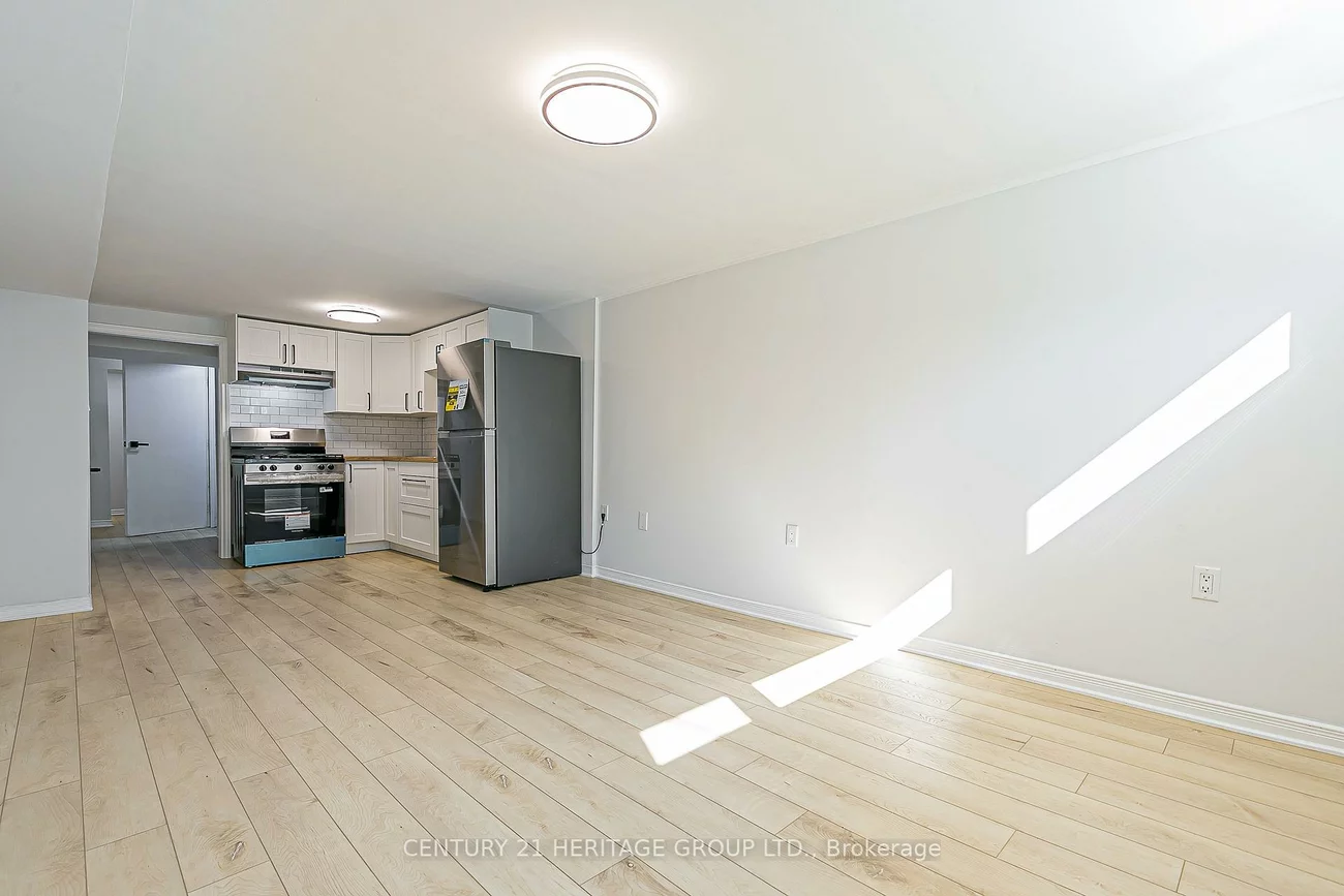 225, Septonne, Bristol-London, Newmarket