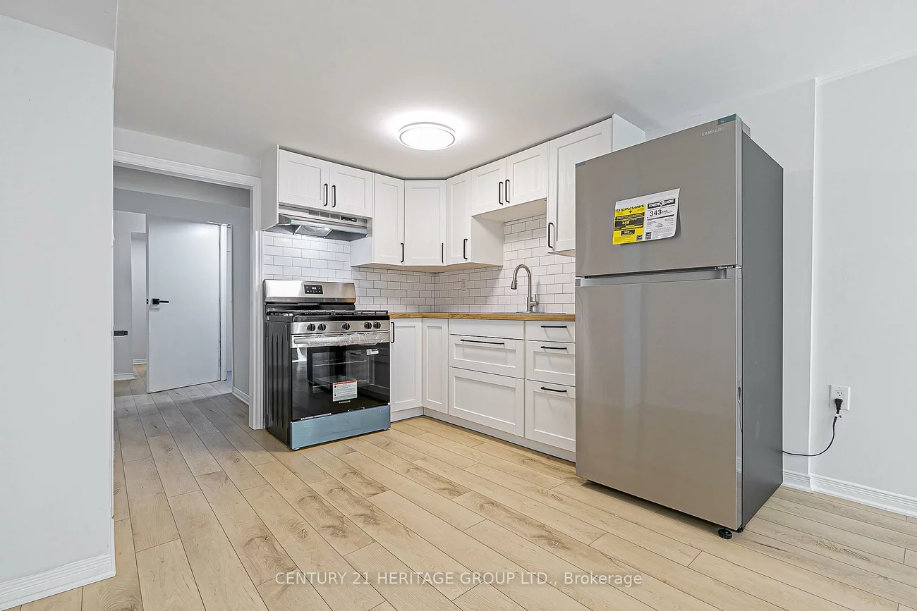 225, Septonne, Bristol-London, Newmarket