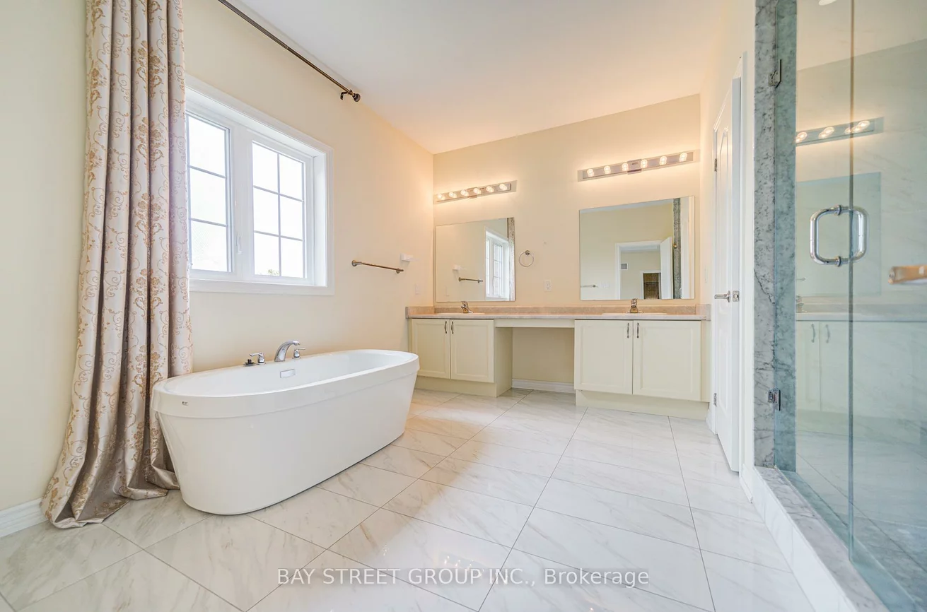 38, Brown, Glenway Estates, Newmarket