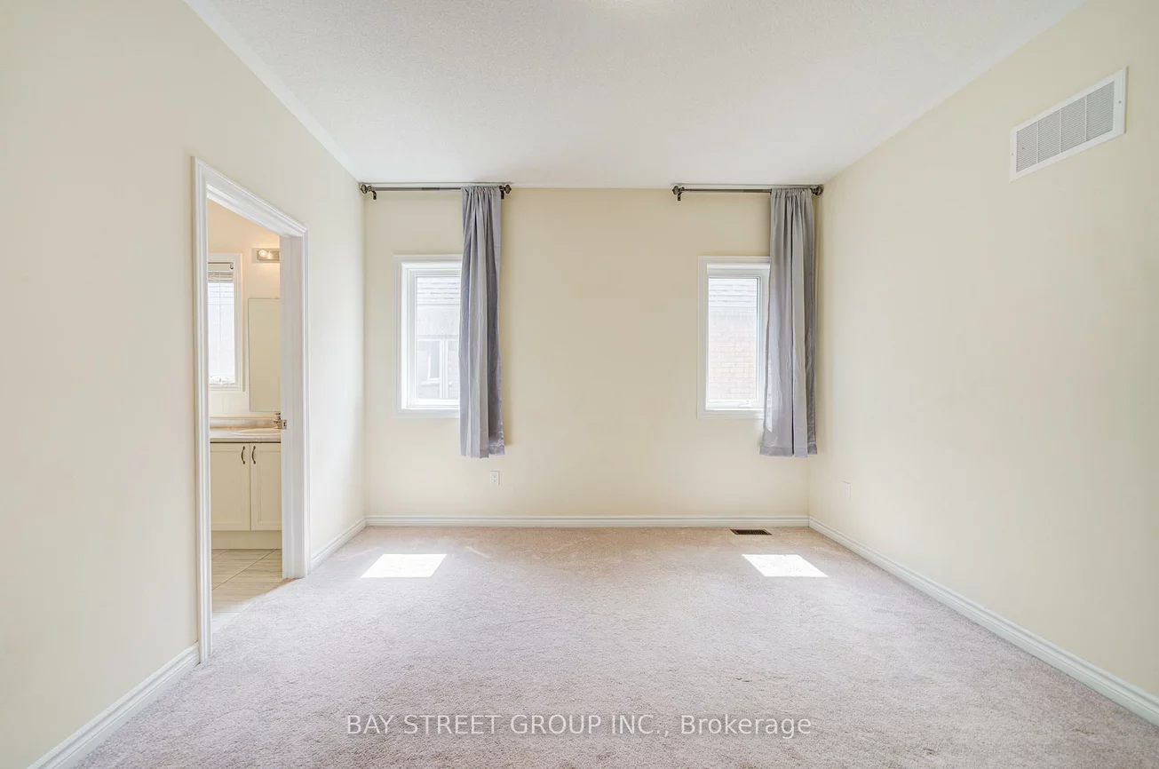 38, Brown, Glenway Estates, Newmarket