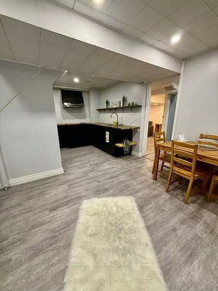 16, Eastman, Huron Heights-Leslie Valley, Newmarket