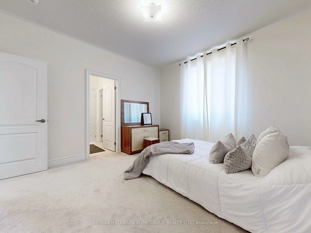 299, Mickleburgh, Stonehaven-Wyndham, Newmarket
