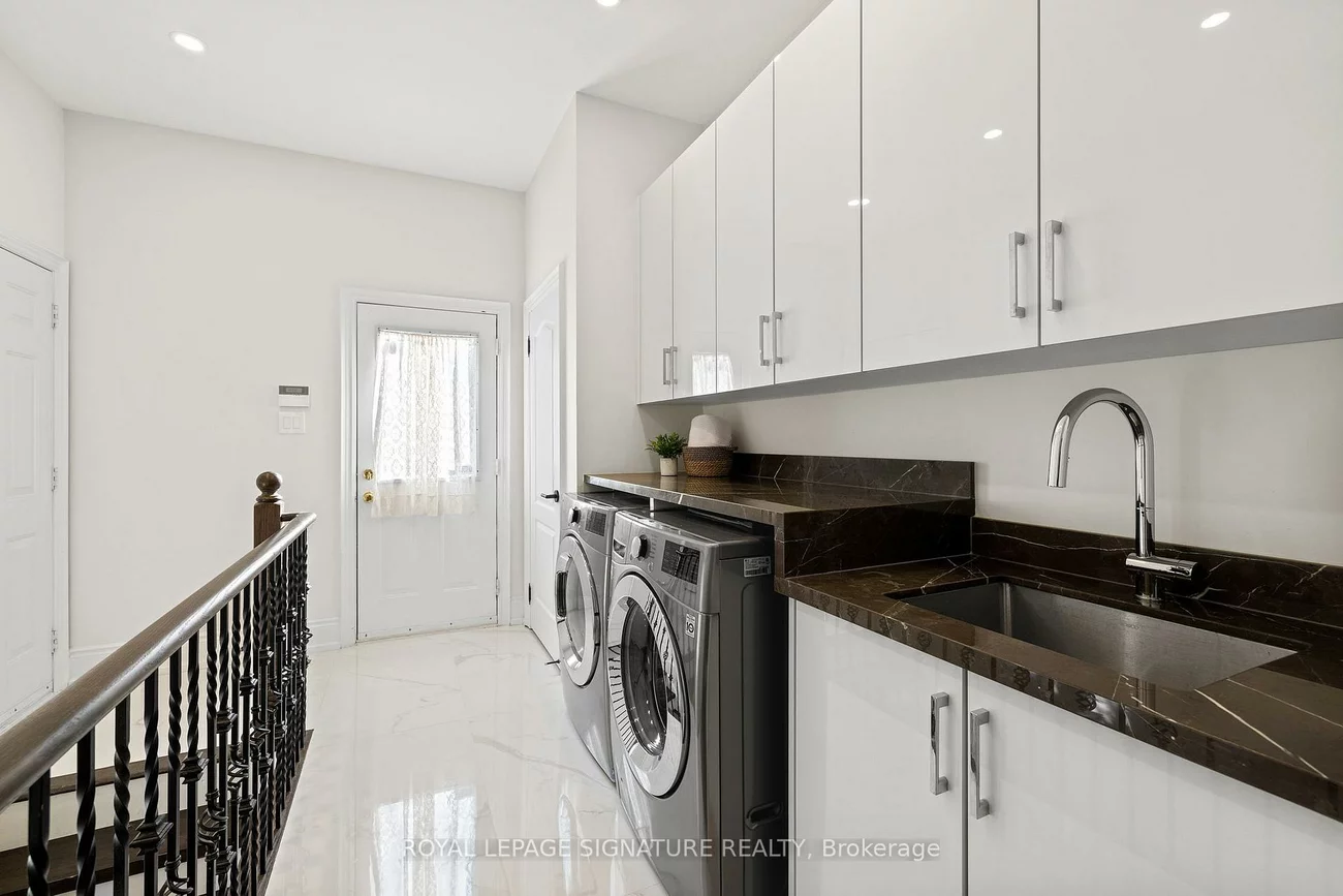 1067, Ivsbridge, Stonehaven-Wyndham, Newmarket