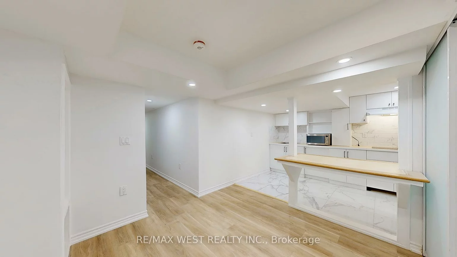197, Vantage, Woodland Hill, Newmarket