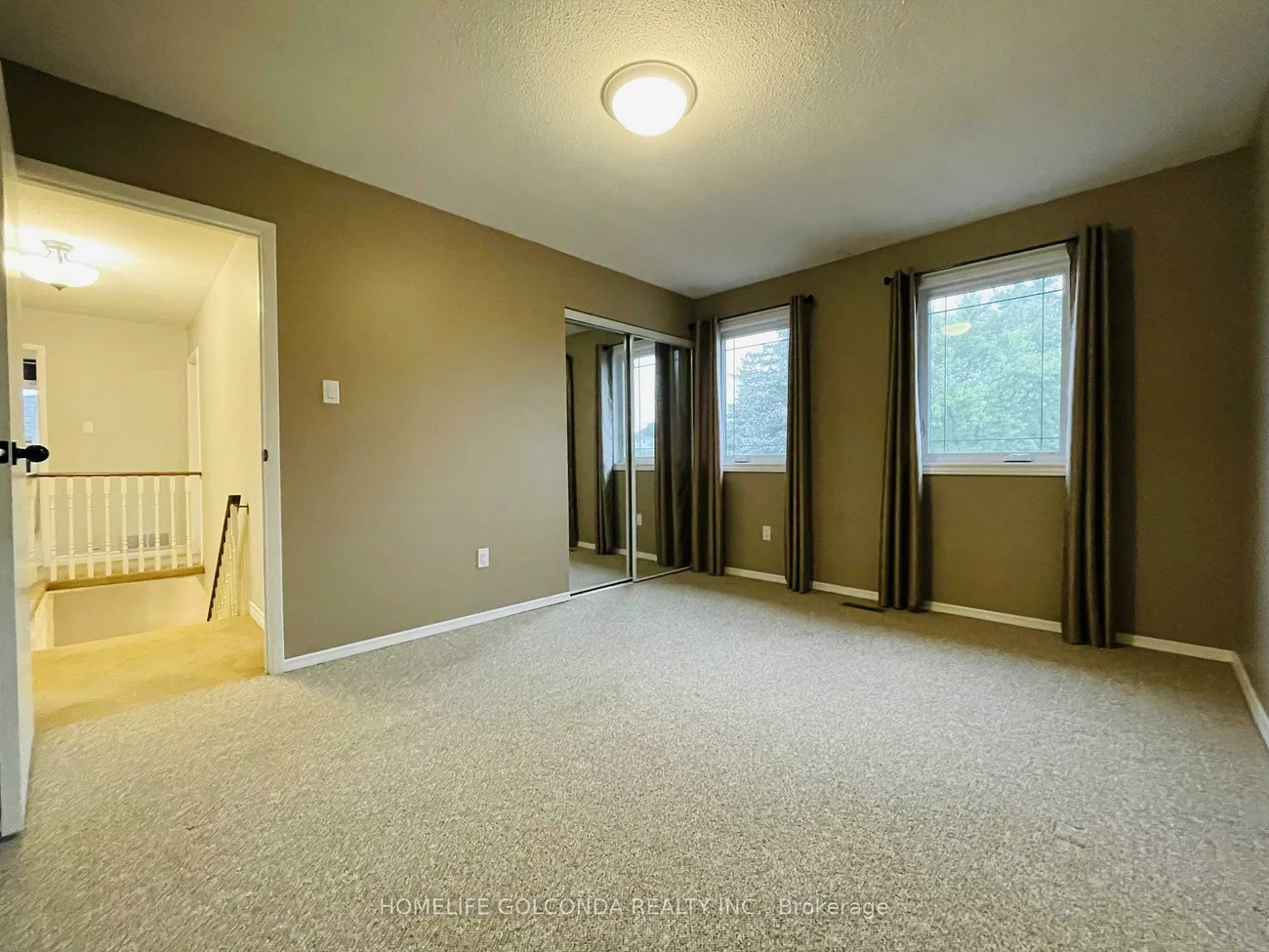 909, Ferndale, Gorham-College Manor, Newmarket
