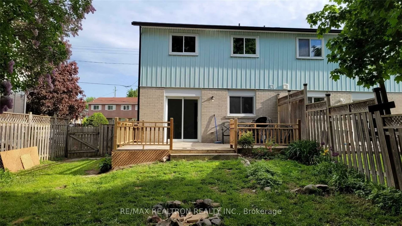 713, Elgin, Huron Heights-Leslie Valley, Newmarket