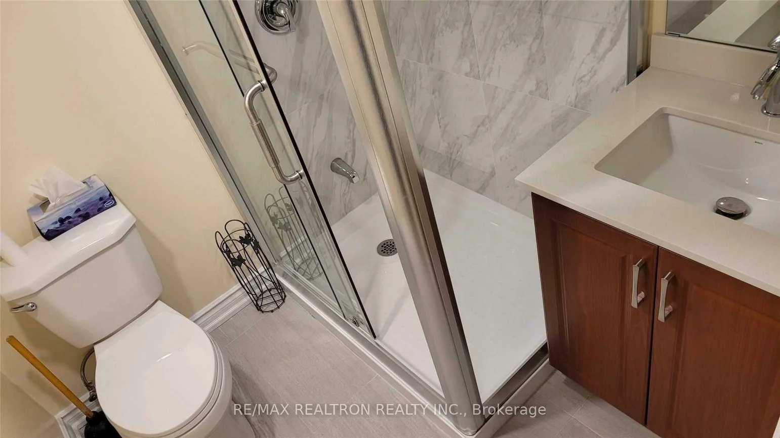 713, Elgin, Huron Heights-Leslie Valley, Newmarket