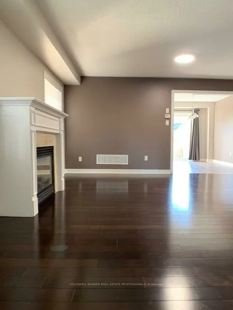 137, Four Seasons, Woodland Hill, Newmarket