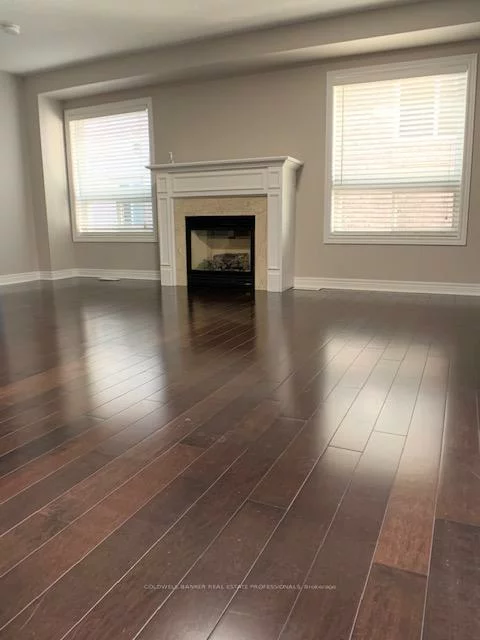 137, Four Seasons, Woodland Hill, Newmarket