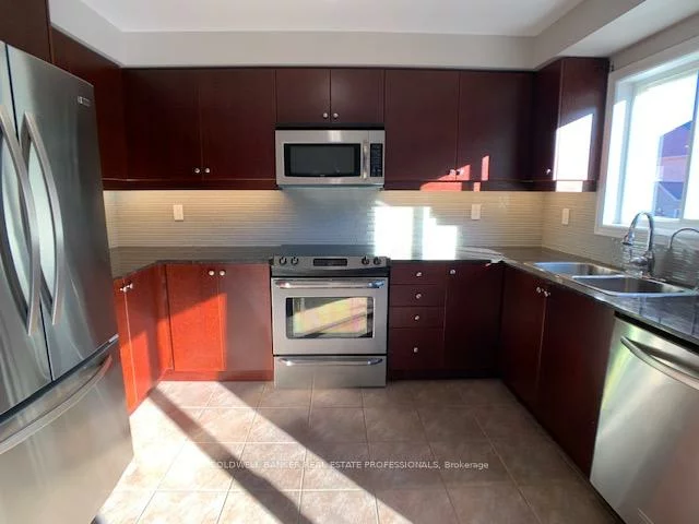 137, Four Seasons, Woodland Hill, Newmarket