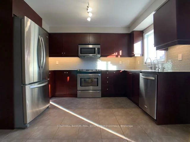 137, Four Seasons, Woodland Hill, Newmarket